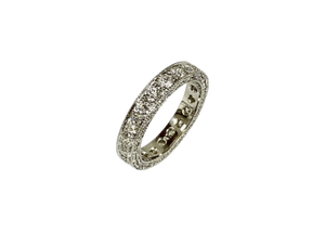 women's platinum pave set diamond wedding ring
